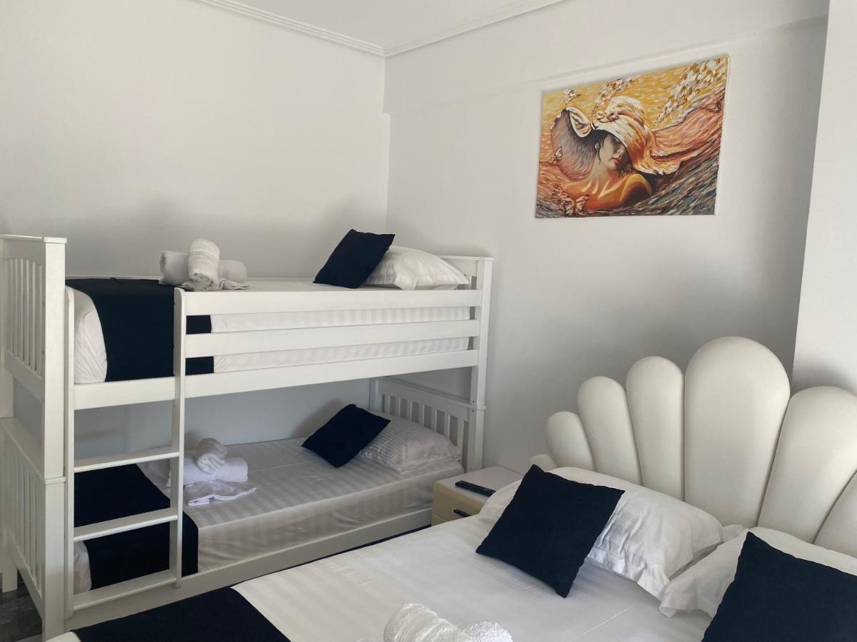 Vila Sinani Sarandë Exterior foto