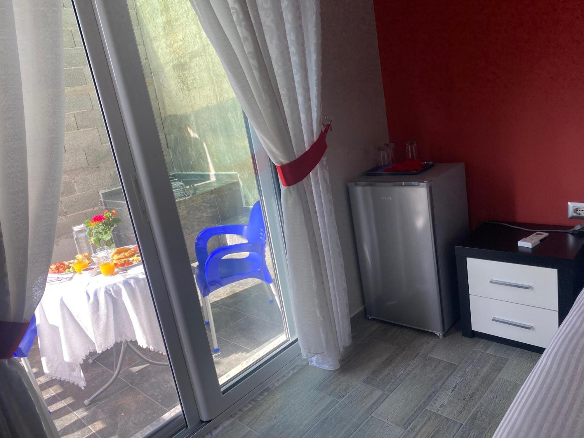 Vila Sinani Sarandë Exterior foto